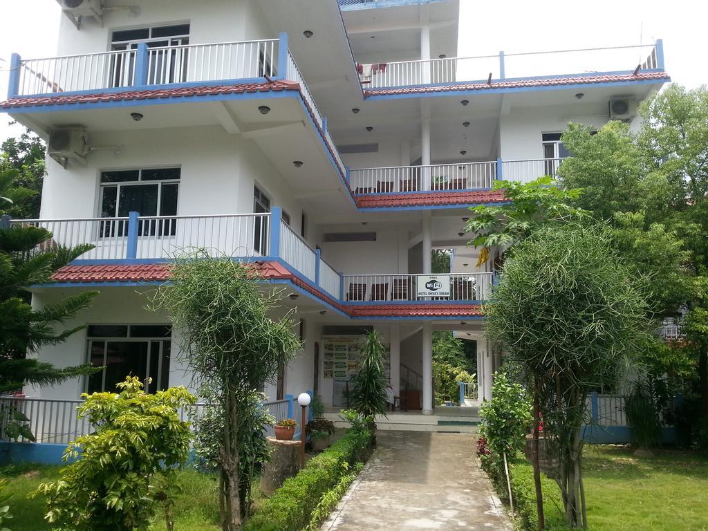 Hotel Shiva'S Dream Sauraha Exterior foto